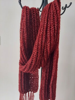 Hand-knit Extra Long (82") Classic Brioche Burgundy Scarf and Beanie Hat Set - image3